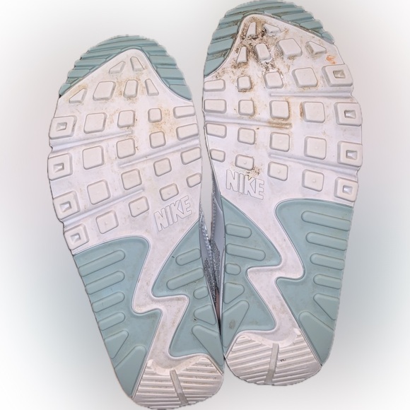 Nike Women's Air Max 90 DJ5415 400 Aura Ocean Blue Camo Swoosh Sneakers 6 - Picture 10 of 13